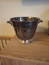 Sceau A Champagne Art Deco En Metal Argenté Signé 