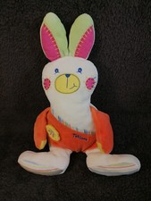 Doudou peluche lapin grelot