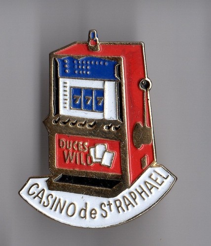 Pin casino saint raphael - pin's,