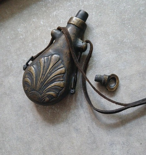 Poire poudre ancienne - à,