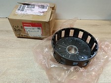 UNE CLOCHE D EMBRAYAGE NEUVE