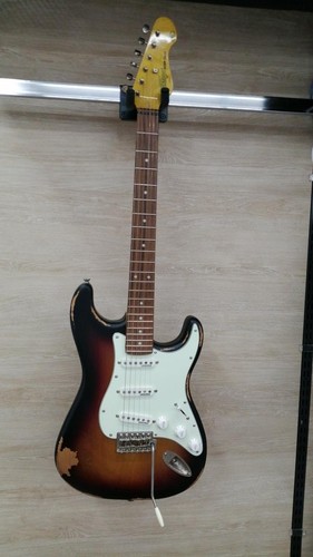Vintage icon electric - icon, v6