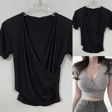 Crop top femme style sans effort manches courtes col V pour aventures estivales