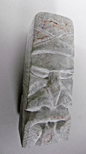 Sculpture type tiki pierre - tiki,