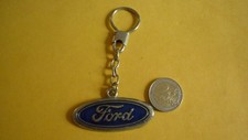 PORTE CLE METAL /  AUTOMOBILE FORD EN ESPAGNE