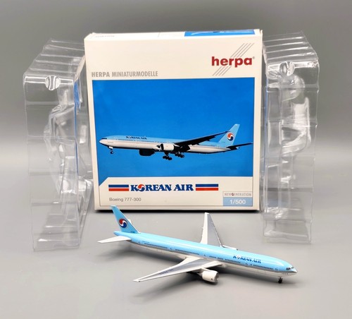 500 boeing 777 - 1:500, 777-300