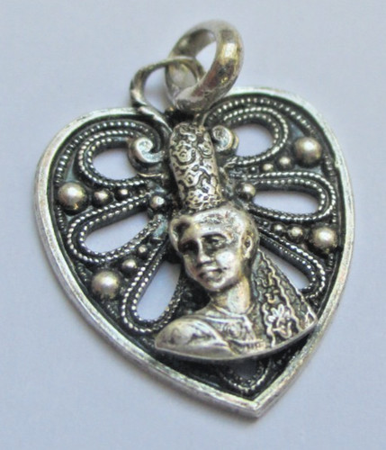 Ancien pendentif cœur