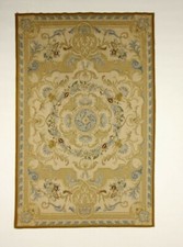 Magnifique Tapis Oriental