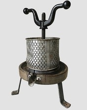 ANCIEN PRESSOIR à JUS de RAISIN / de PETITS FRUITS * PRESSE en FONTE