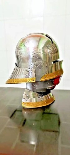 Casque allemand médiéval