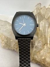 NOS Nixon Minimal The Time