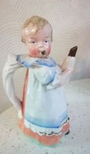 VERSEUSE, CAFETIÈRE, CHOCOLATIERE, POUPON AU BIBERON, PORCELAINE POLYCHROME 