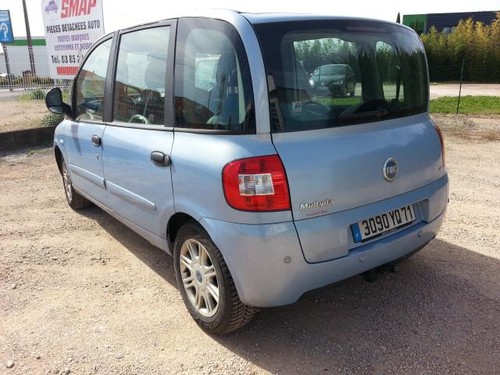 Fusee avant droit fiat - droit,