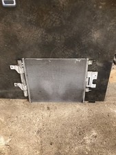 RADIATEUR D'AC CLIMATISATION JAGUAR XJ X351 C2D4079