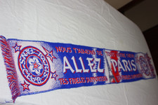 Écharpe Football Vintage Des
