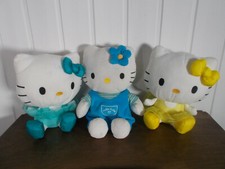 Lot 3 PELUCHE HELLO KITTY SANRIO salopette dansseuse tutu