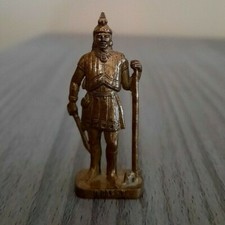 Jouet KINDER SURPRISE : " Soldat incas " en métal