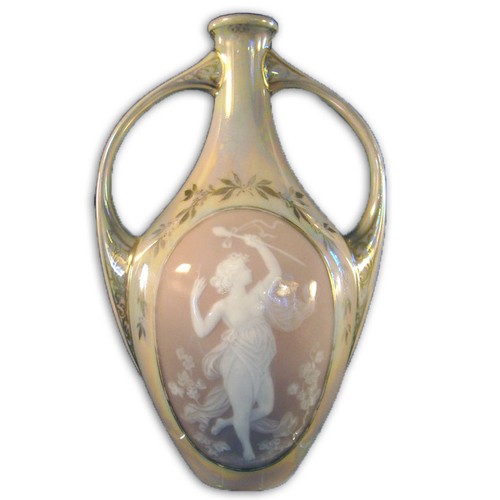 Pate sur art nouveau - pate-sur-pate,