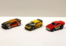 LOT DE 3: MAJORETTE FICTION