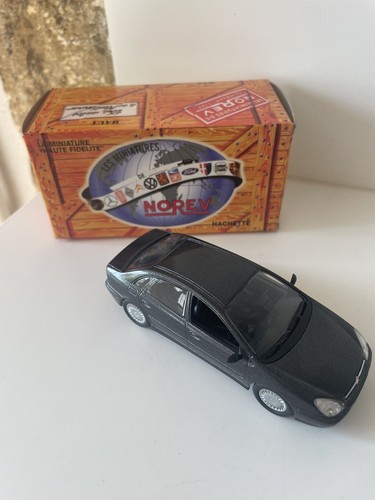 Voiture miniature norev - voiture,