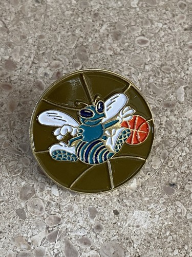 Pin charlotte hornets - pin’s,