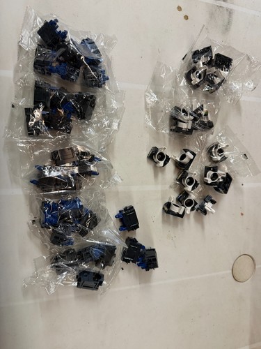 Lot connecteur legrand rj45 - 21,