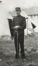 WW1-FRENCH OFFICER WITH SWORD