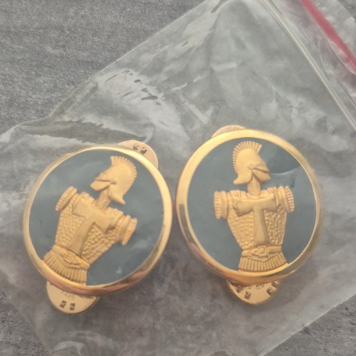 Lot insignes badges ronds - 2,