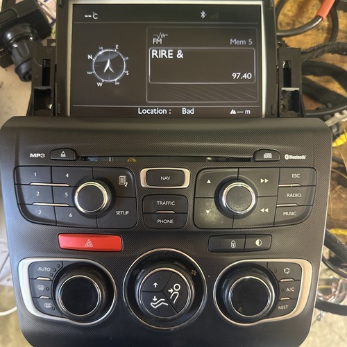 Ecran gps avec commande de - ,