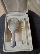Coffret naissance brosse et peigne bébé - années 50/60