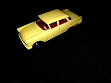 Dinky toys Atlas England Opel kapitan  Réf: 177 neuve!