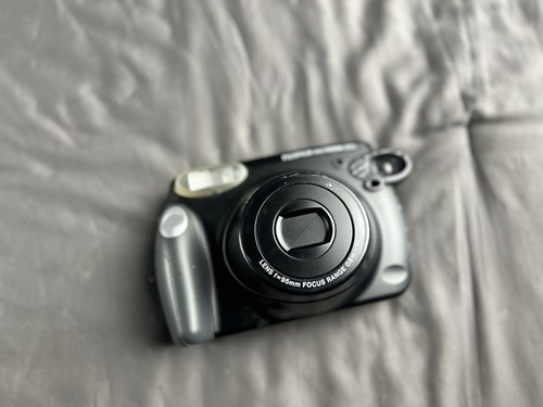 Fujifilm instax 210 - instax, instant