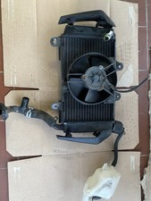 Radiateur Avec Tubes Bac Eau