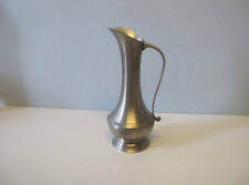 pichet galbé en étain 95%