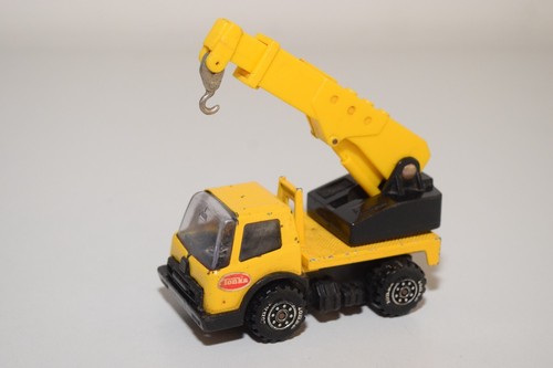 Grue camion tôle fer blanc - grue,