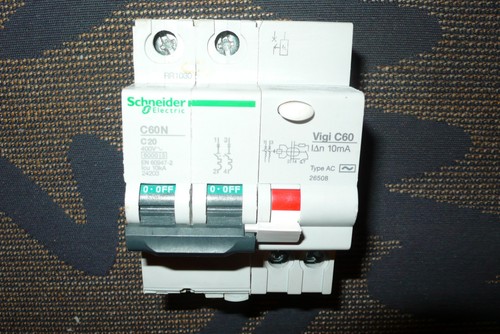 Disjoncteur differentiel 20a - differentiel,