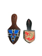 Lot de 2 insignes militaires