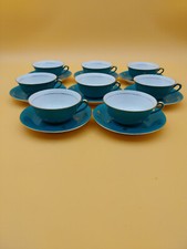 8 tasses et soucoupes