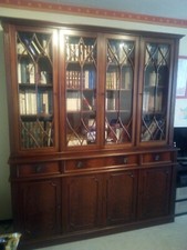 meubles anciens commode louis philippe,bibliothèque,table,vases chinois anciens 