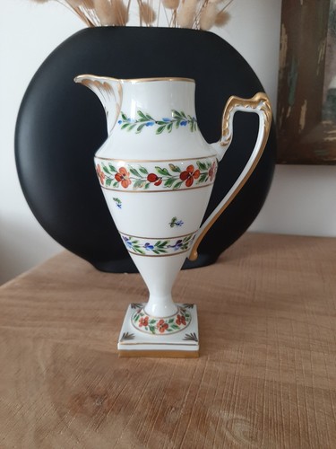 Aiguière porcelaine - aiguière, en