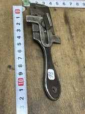 Baille voie Peugeot Frères OUTIL ANCIEN , TOURNE A GAUCHE Ref n° 19