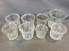 Lot 8 anciens pots à
