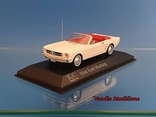 Voiture de collection  - Ford