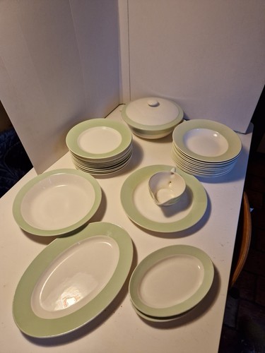 Service assiettes plate creuse - assiettes,