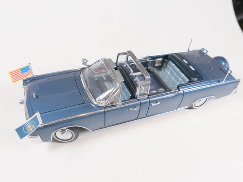Yatming diecast metal 1961 - ♪,