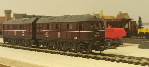 Lima 208114 locomotive - lg,