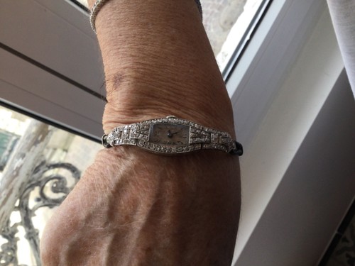 Montre bijou pour - femme., art