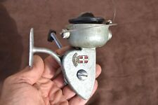 Moulinet ancien de pêche BRETON 804 (AVec écusson de Savoie)