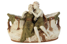 CE06 : Royal Dux Bohème Art Nouveau 2138 Jardinière couple d'amoureux  vers 1900
