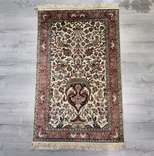 Tapis artisanal en soie fait main Cachemire Orient 127 cm. x 78,5 cm. XXème